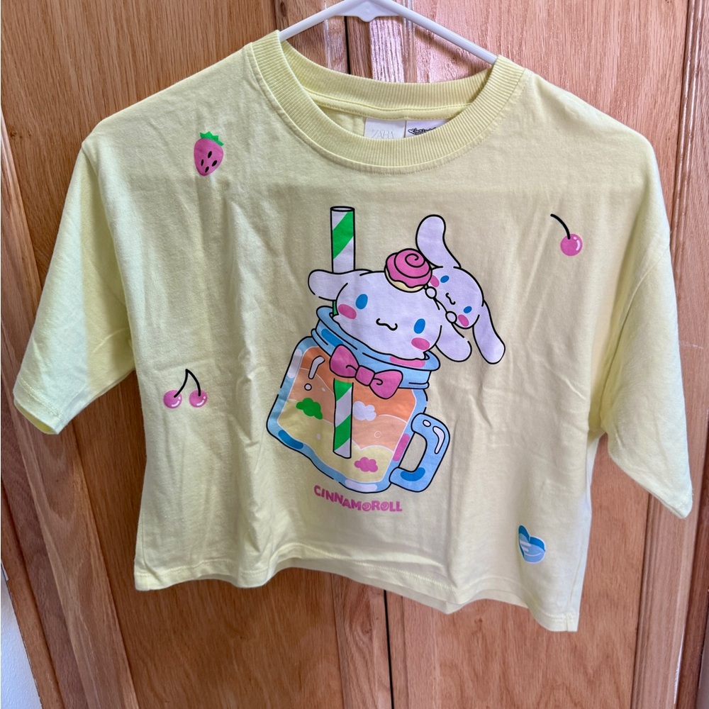 Zara Yellow Cinnamoroll Graphic Tee